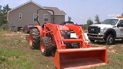 KUBOTA MX4700, filtry silnika i hydrauliczne